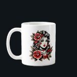 Café Taza Dama de Rosa<br><div class="desc">Si te gusta el aspecto de los tatuajes,  te encantará este diseño de una mujer rodeada de rosas.</div>