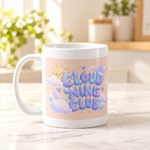 Café Taza de Club Cloud Nine con tipografía esponjosa