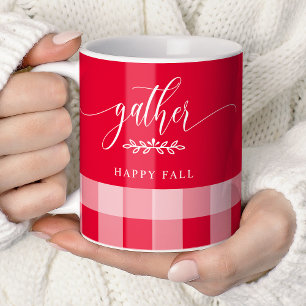 Café Taza de cuadros rojo y blanco de otoño feliz para