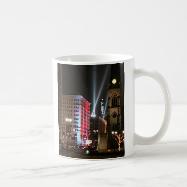Café Taza de Detroit (Derecha)