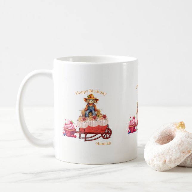 Café Taza de espantapájaros de feliz cumpleaños de Hall (Con donut)