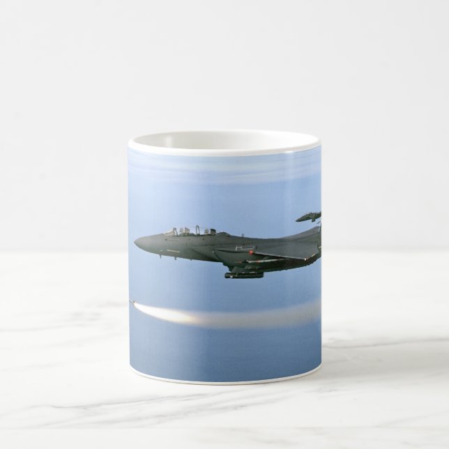 Café Taza de F-15 Eagle (Centro)