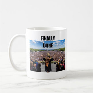 Café Taza de graduación finalmente terminada | Divertid
