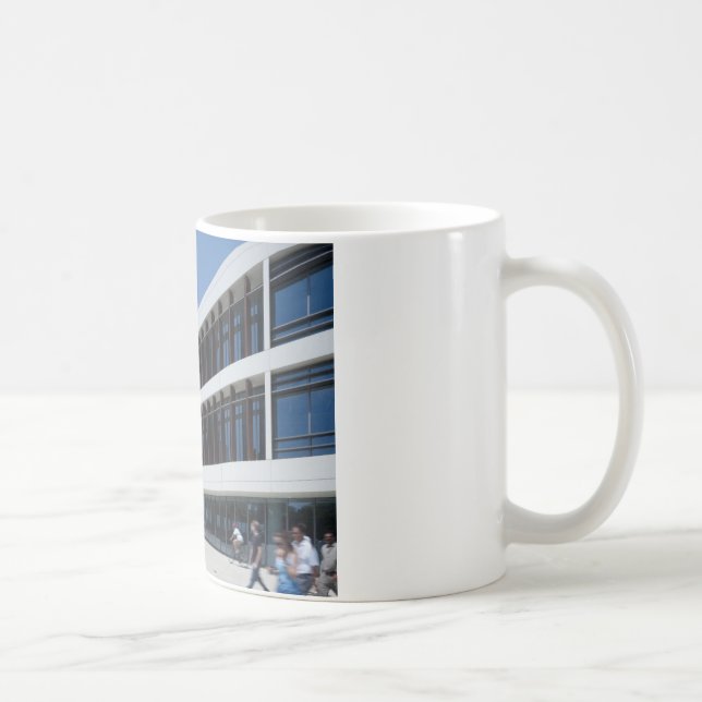 Café Taza de Guillermo H. Hannon Library (Derecha)