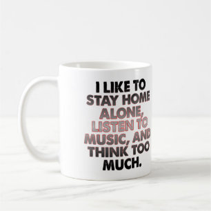 Café Taza de introvertido divertido que piensa demasiad