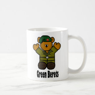 Café Taza de la boina verde por Brownielocks