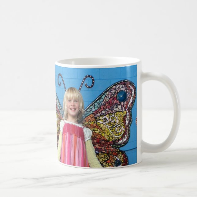 Café Taza de la mariposa de Rosa - medio (Derecha)