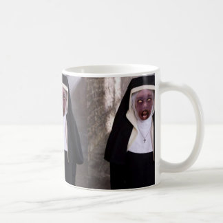 Café Taza de la monja del zombi
