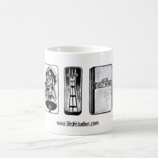 Café Taza de la playa del océano