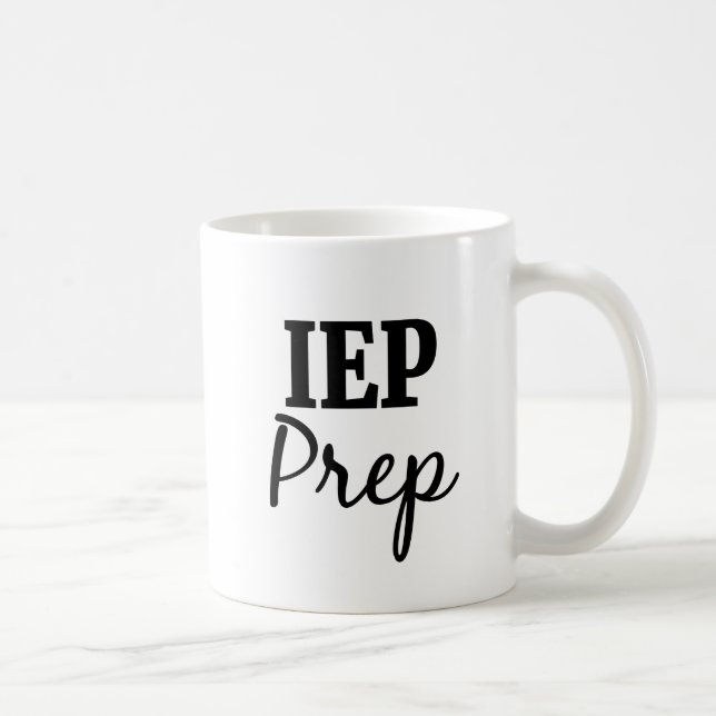 Café Taza de la preparación del IEP (Derecha)
