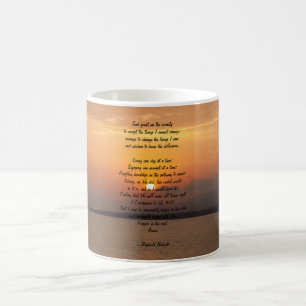 Café Taza de la puesta del sol del rezo de la serenidad