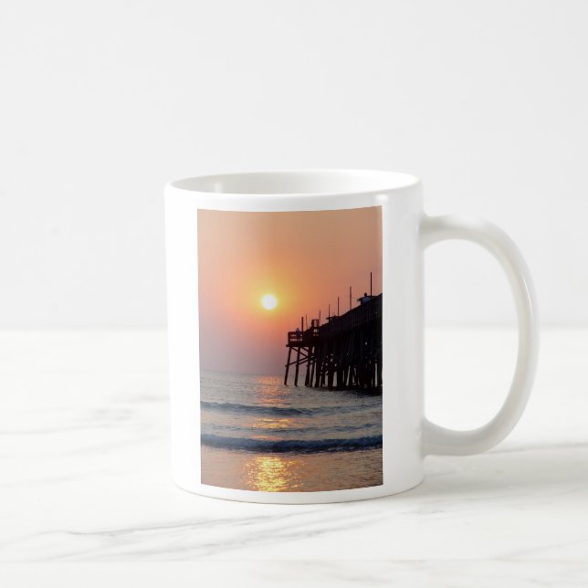 Café Taza de la salida del sol del embarcadero de (Derecha)