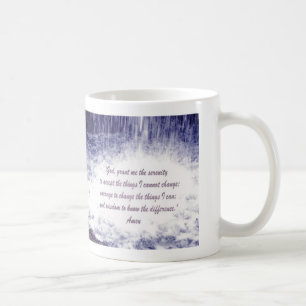 Café Taza de las cascadas del rezo de la serenidad