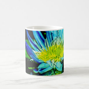 Café Taza de lirio de agua tropical