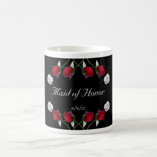 Café Taza de los rosas rojos y blancos