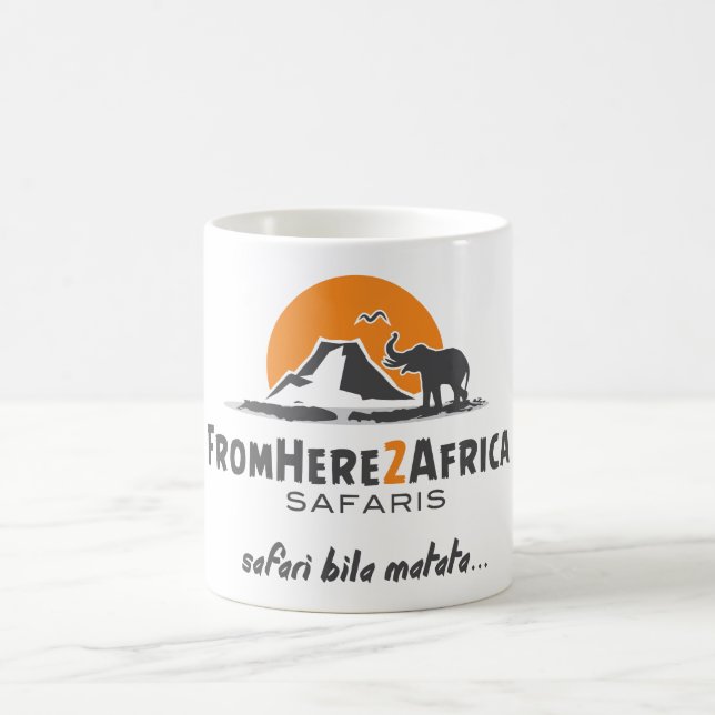Café Taza de los safaris de FromHere2Africa (Centro)