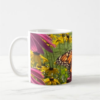 Café Taza de mariposa monarca ©️dheller2026