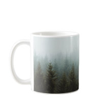 Taza de niebla del bosque
