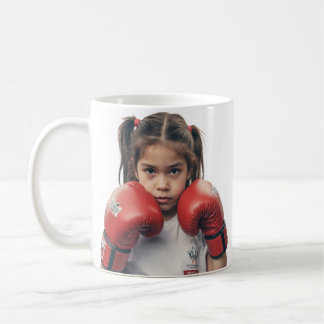 Café taza de niña boxeadora