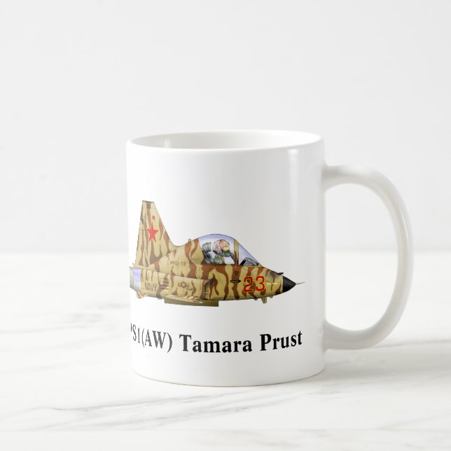Café Taza de PS1 (AW) Tamara Prust (Derecha)