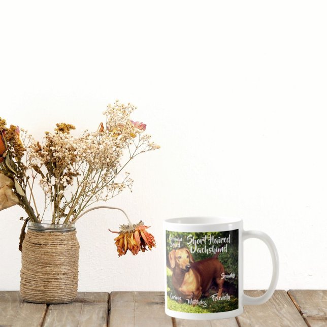 Café Taza de rasgos de perro Dachshund de pelo corto (Subido por el creador)