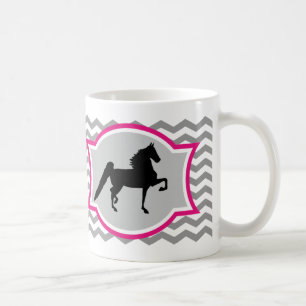 Café Taza de Saddlebred del americano - gris y rosa