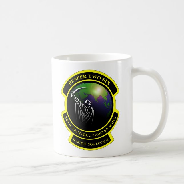 Café Taza de Two-Six del segador (Derecha)
