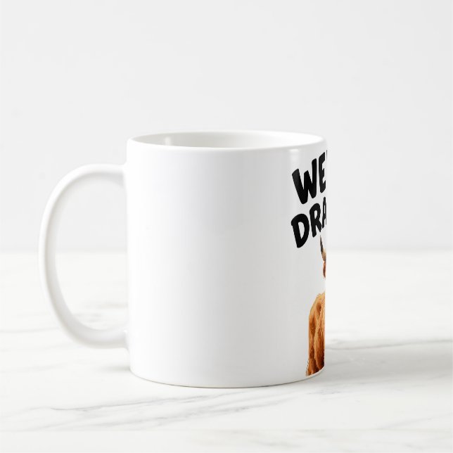 Café Taza de Vaca de las Highlands Un Poco Dramática |  (Izquierda)