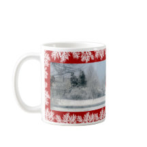 Taza de vacaciones de mañana nevada