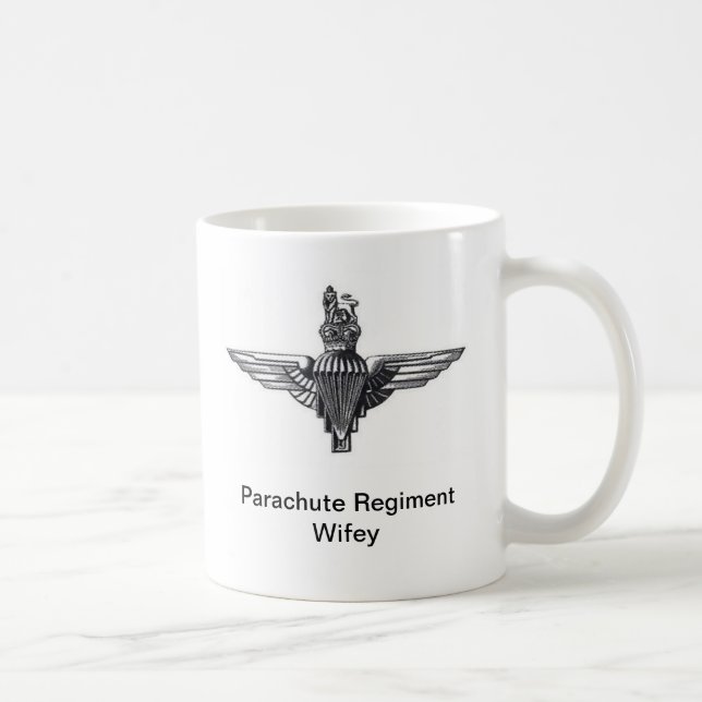 Café Taza de Wifey del regimiento del paracaídas (Derecha)