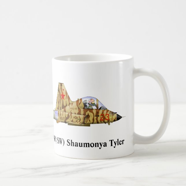 Café Taza de YN3 (AW/SW) Shaumonya Tyler (Derecha)