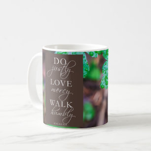 Café Taza del 6:8 de Micah