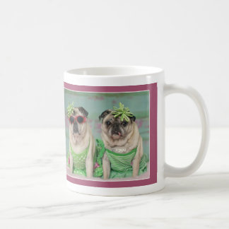 Café Taza del barro amasado de las hermanas por los