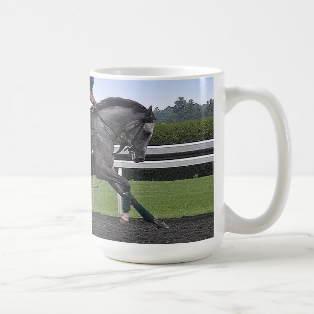 Café Taza del caballo de raza (Derecha)