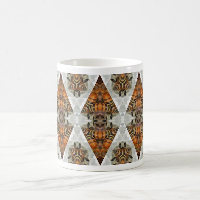 Café Taza del caleidoscopio de las abejas de la miel (Centro)