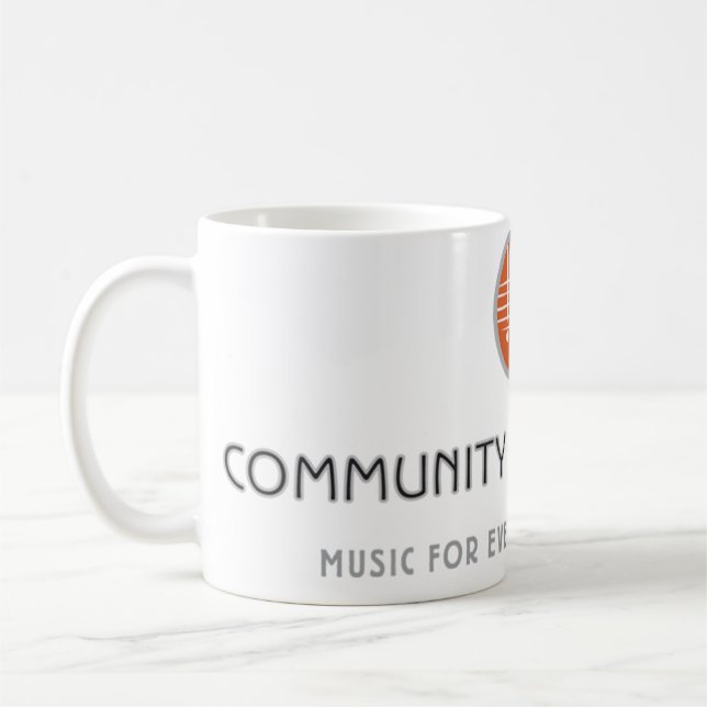 Café Taza del centro de música de la comunidad (Izquierda)