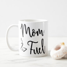 Taza del combustible de la mamá