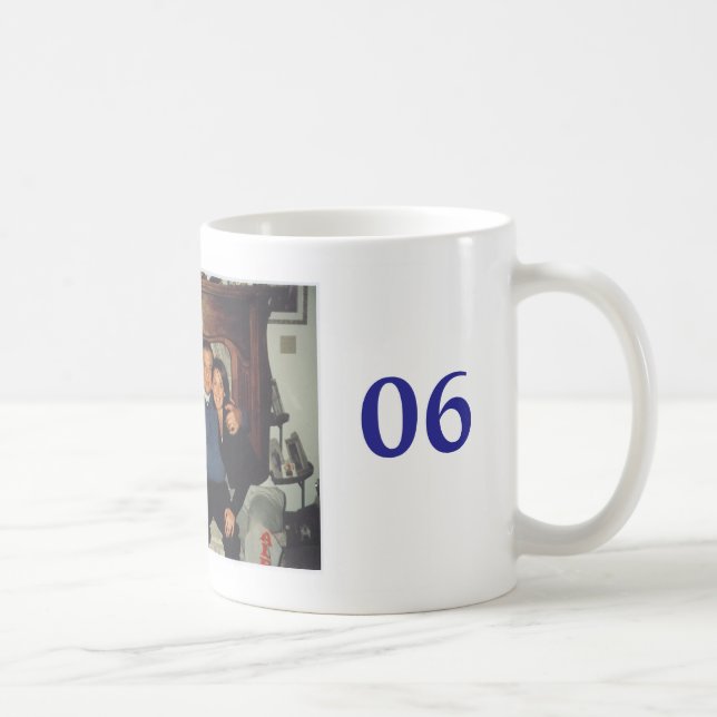 Café Taza del CT de la abuela (Derecha)
