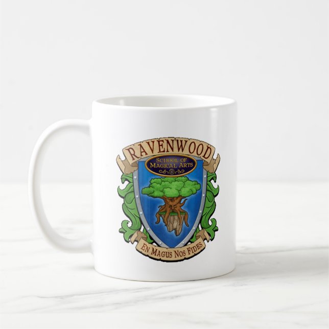 Café Taza del escudo de armas de Wizard101 Ravenwood (Izquierda)