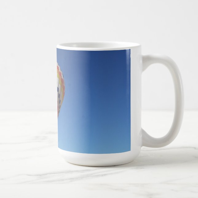 Café Taza del globo del aire demasiado caliente de (Derecha)