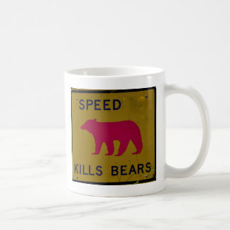 Café Taza del oso de las matanzas de la velocidad