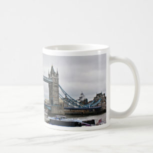 Café Taza del puente de la torre