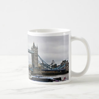 Café Taza del puente de la torre