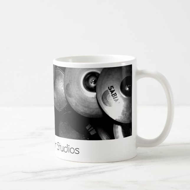 Café Taza del tambor de las cartas francas (Derecha)