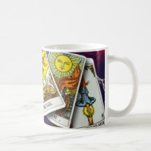 Taza del valor de la carta de tarot