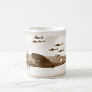 Café Taza del vuelo del bombardero de B-25 Mitchell