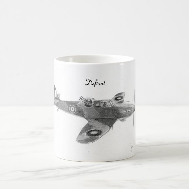 Café Taza desafiante de la Royal Air Force (Centro)