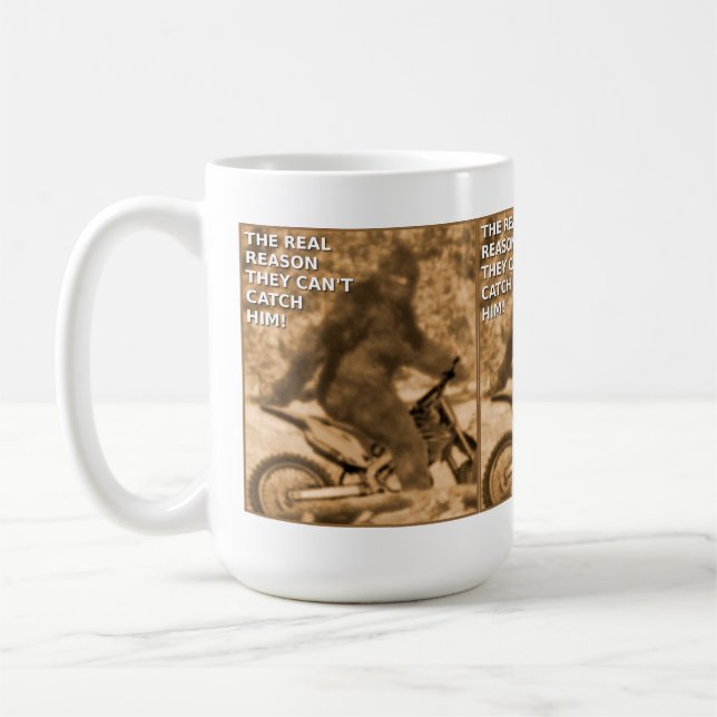 Café Taza divertida del pie del motocrós de Sasquatch (Izquierda)