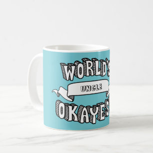 Café Taza divertida en blanco del texto de Okayest del