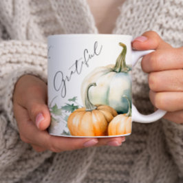 Café Taza Elegante de Calabaza Rústica Agradecida con L
